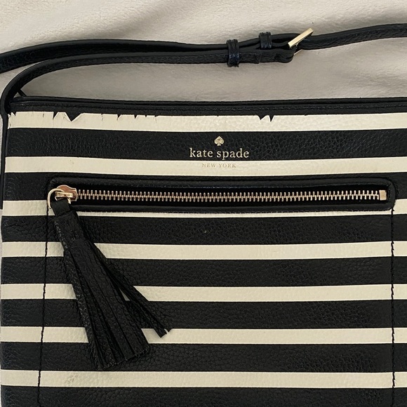 Kate Spade Striped Black and Cream Crossbody Bag - Picture 2 of 12